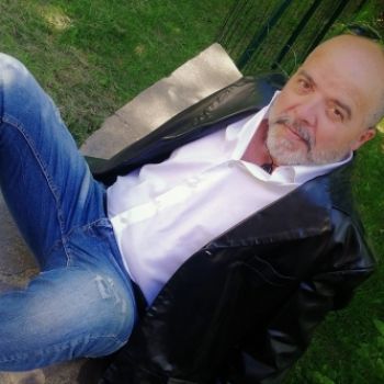 Accompagnatore gigolo Vittoriano