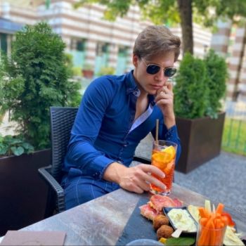 Accompagnatore gigolo Edward
