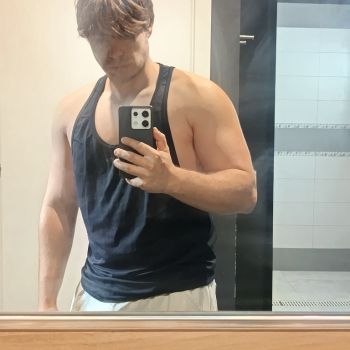 Accompagnatore gigolo Edward