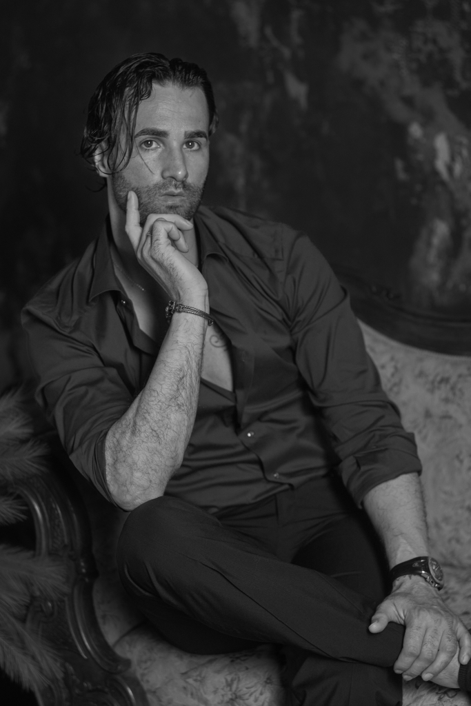 Accompagnatore gigolo MATTIA