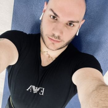 Accompagnatore gigolo Fioravante95
