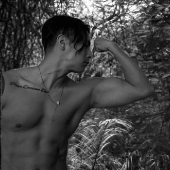 Accompagnatore gigolo Paride