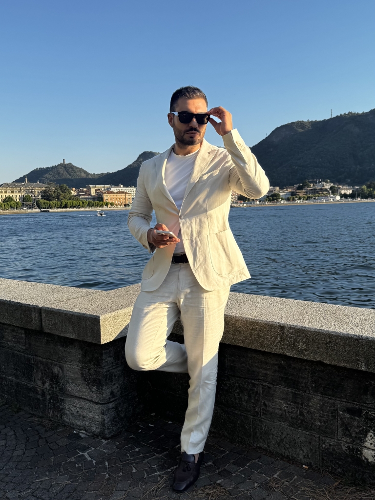 Accompagnatore gigolo Igor Gigol&ograve; 