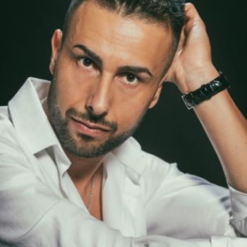 Accompagnatore gigolo Antonio...