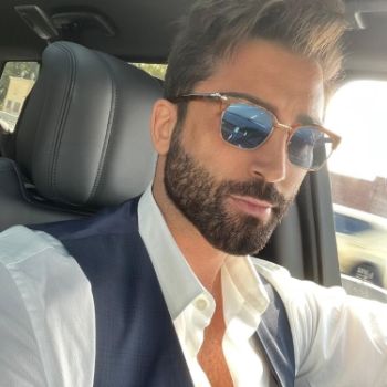 Accompagnatore gigolo Max Nudo