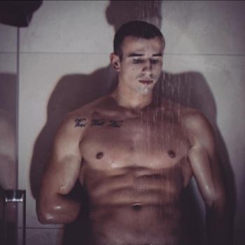 Accompagnatore gigolo HUGOLUX