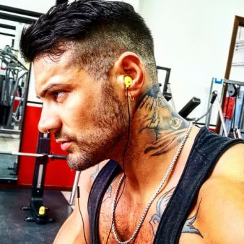 Accompagnatore gigolo Derek