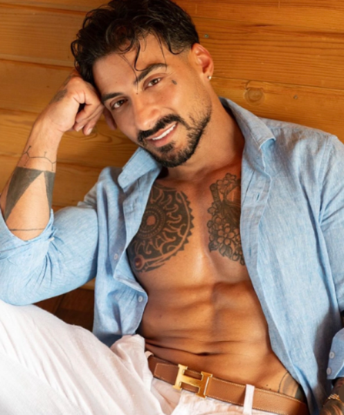 Accompagnatore gigolo Massimo