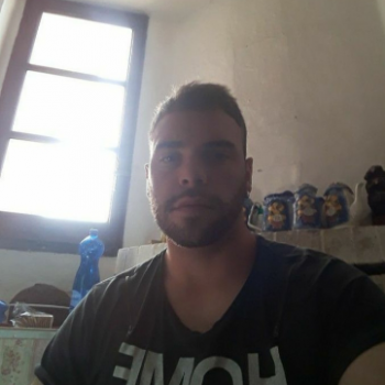 Accompagnatore gigolo Armand