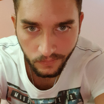 Accompagnatore gigolo Kelvin