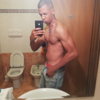 Accompagnatore gigolo Richard 