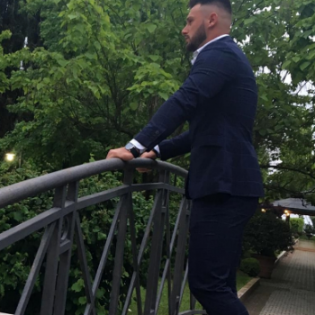 Accompagnatore gigolo Alexandru-