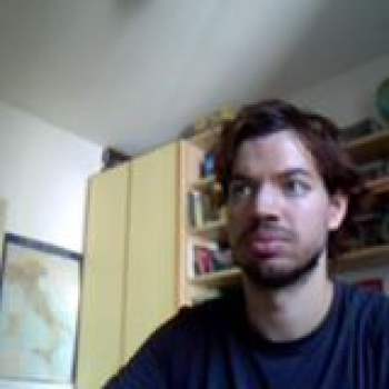 Accompagnatore gigolo Rumenmassinelli