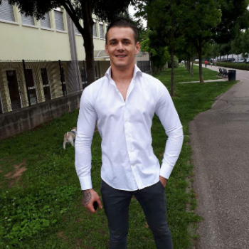 Accompagnatore gigolo Sasha007