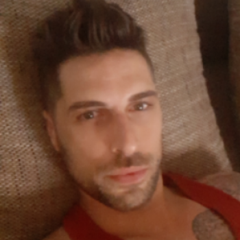 Accompagnatore gigolo Vito87