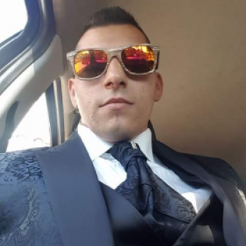 Accompagnatore gigolo Onofrio