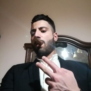 Accompagnatore gigolo Peppinaggio