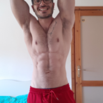 Accompagnatore gigolo M0tty