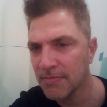 Accompagnatore gigolo Albertone