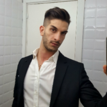 Accompagnatore gigolo Flavioslee