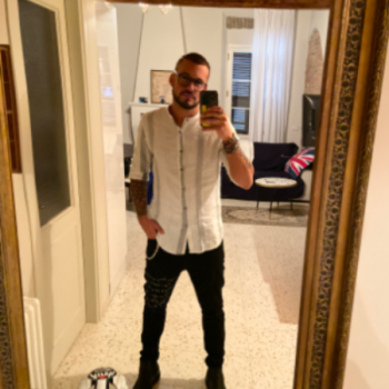 Accompagnatore gigolo Gentleman94