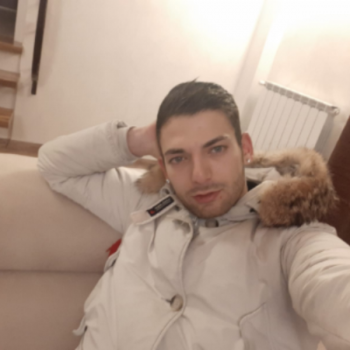 Accompagnatore gigolo Morris hanna