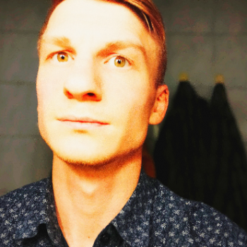 Accompagnatore gigolo Sergheiilbiondo