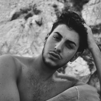 Accompagnatore gigolo Leonardoblu