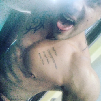 Accompagnatore gigolo Vittorio