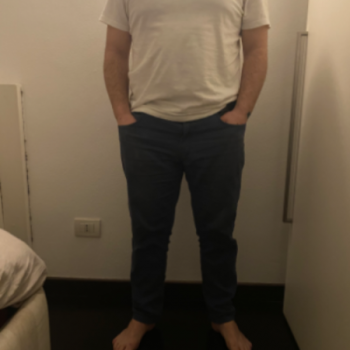 Accompagnatore gigolo Lore.Plezzo