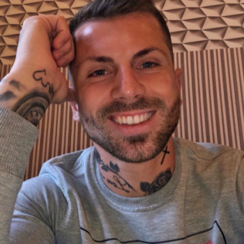 Accompagnatore gigolo Adeelin