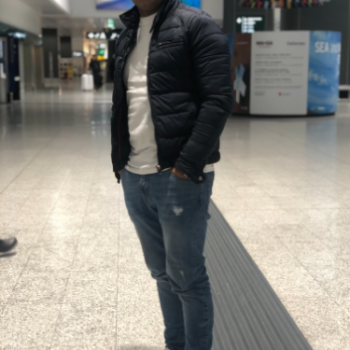 Accompagnatore gigolo Ram