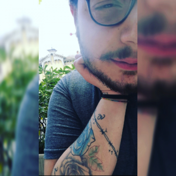 Accompagnatore gigolo Pako