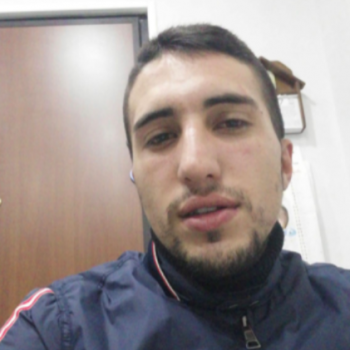 Accompagnatore gigolo Pierno