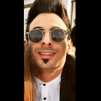 Accompagnatore gigolo Salvatore.