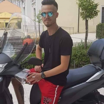 Accompagnatore gigolo Ander