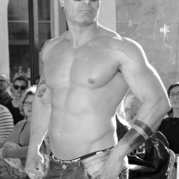 Accompagnatore gigolo Andretur