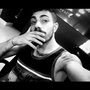 Accompagnatore gigolo Daniletto22