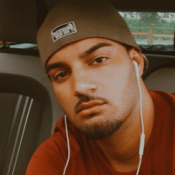 Accompagnatore gigolo Ricki