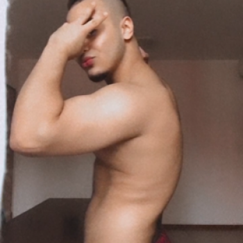 Accompagnatore gigolo Zack99