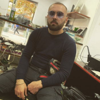 Accompagnatore gigolo Giulio777