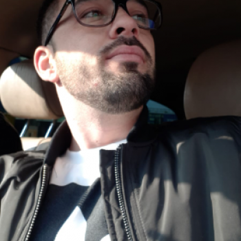 Accompagnatore gigolo Valeriu-Andrei