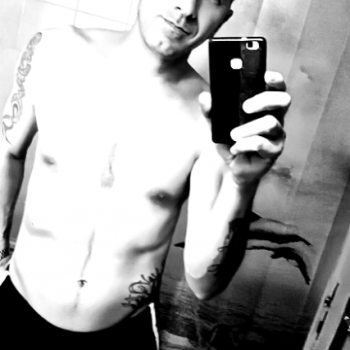 Accompagnatore gigolo Marcom