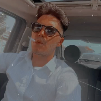 Accompagnatore gigolo Lucamoro