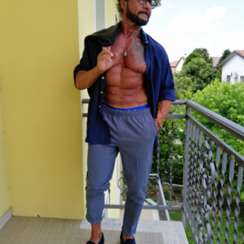 Accompagnatore gigolo Mirko