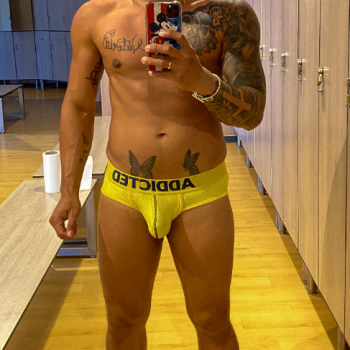 Accompagnatore gigolo Papilatino