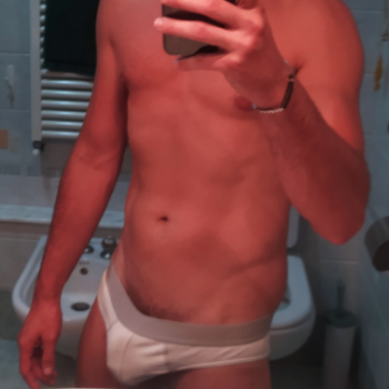 Accompagnatore gigolo Erick