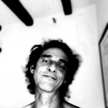 Accompagnatore gigolo Equilibrio