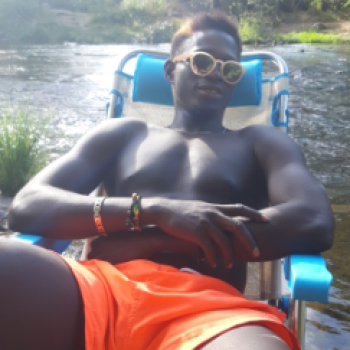 Accompagnatore gigolo Mancama12