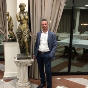 Accompagnatore gigolo Occhiverdi